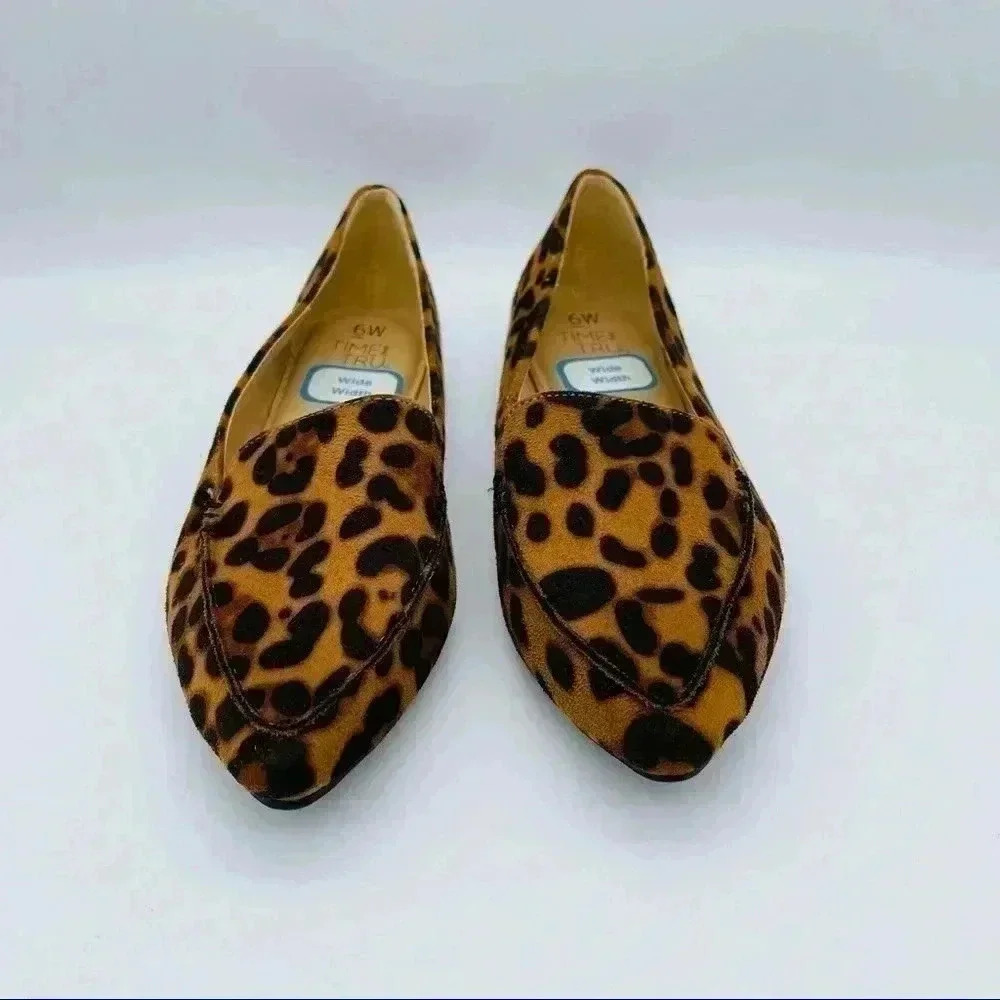 Time And Tru Memory Form Cheetah Print Flats - Picture 3 of 8